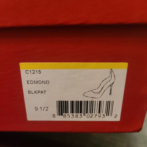 Elegant Black Stiletto Heels - Picture 6 of 6